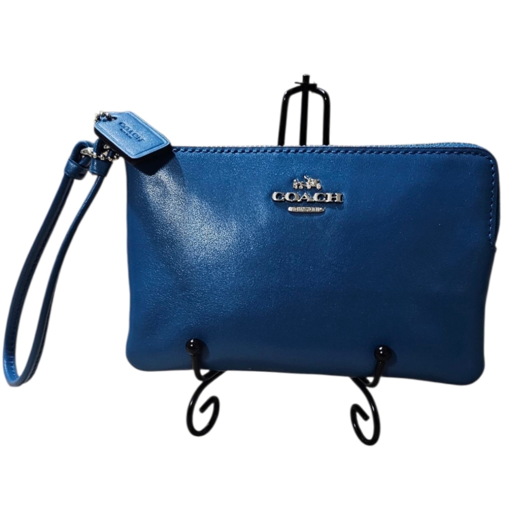 COACH Corner Zip Vibrant Blue Smooth Leather Wristlet